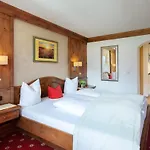 Apartahotel Koenig 4*