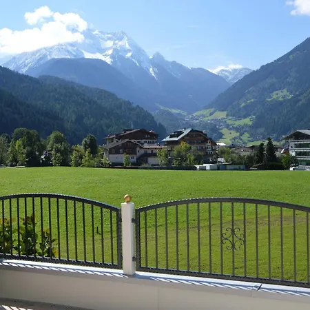 Koenig Aparthotel 4*